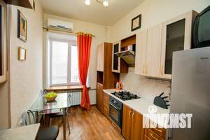 2-к квартира, посуточно, 65м2, 2/6 этаж