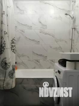 Студия квартира, посуточно, 35м2, 2/5 этаж