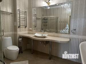 3-к квартира, на длительный срок, 130м2, 15/18 этаж