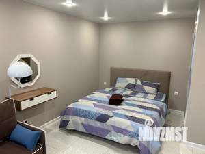 Студия квартира, посуточно, 32м2, 3/5 этаж