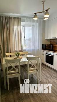 2-к квартира, посуточно, 50м2, 9/9 этаж