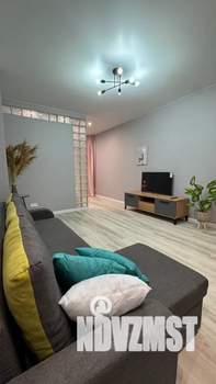 1-к квартира, посуточно, 52м2, 12/19 этаж