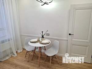 Студия квартира, посуточно, 36м2, 4/21 этаж