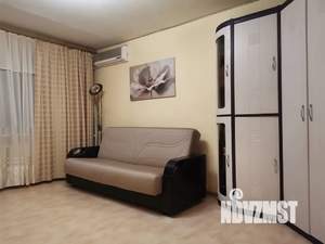 Студия квартира, посуточно, 35м2, 5/9 этаж