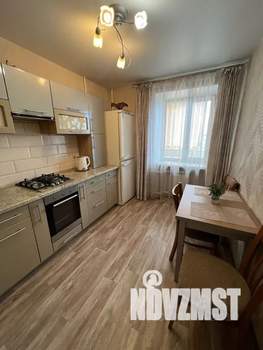 1-к квартира, посуточно, 30м2, 7/10 этаж