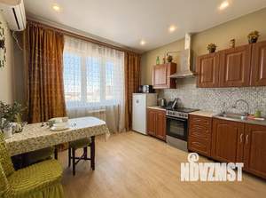 1-к квартира, посуточно, 43м2, 1/1 этаж