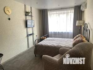 2-к квартира, посуточно, 45м2, 1/5 этаж