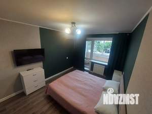 1-к квартира, посуточно, 33м2, 1/10 этаж