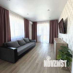 1-к квартира, посуточно, 52м2, 1/1 этаж