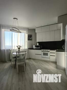 1-к квартира, посуточно, 39м2, 19/20 этаж