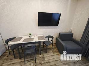 Студия квартира, посуточно, 29м2, 7/15 этаж