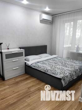 1-к квартира, посуточно, 30м2, 4/4 этаж