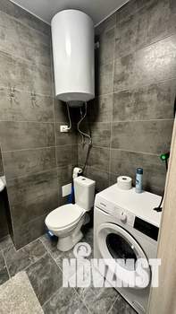 Студия квартира, посуточно, 30м2, 1/9 этаж