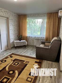 2-к квартира, посуточно, 46м2, 1/5 этаж