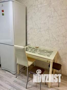 1-к квартира, посуточно, 32м2, 4/9 этаж