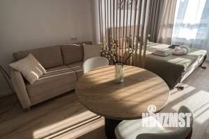 Студия квартира, посуточно, 35м2, 2/10 этаж