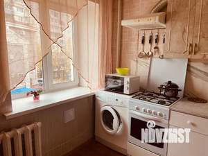 1-к квартира, посуточно, 30м2, 2/4 этаж