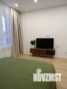 Студия квартира, посуточно, 35м2, 2/10 этаж