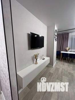 2-к квартира, посуточно, 42м2, 1/1 этаж