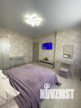 1-к квартира, посуточно, 40м2, 10/25 этаж