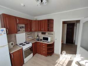 1-к квартира, посуточно, 38м2, 1/10 этаж