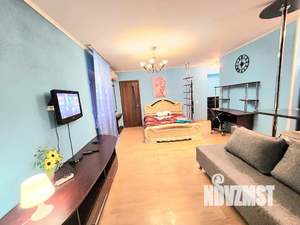 Студия квартира, посуточно, 40м2, 3/4 этаж