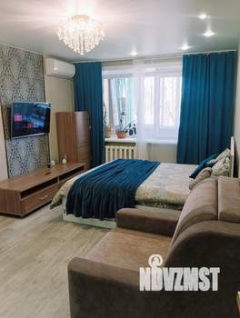 1-к квартира, посуточно, 32м2, 1/1 этаж