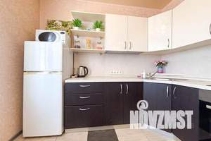 1-к квартира, посуточно, 40м2, 11/17 этаж