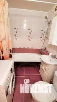 1-к квартира, посуточно, 33м2, 3/5 этаж