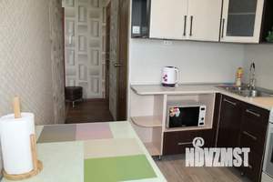 1-к квартира, посуточно, 35м2, 8/10 этаж