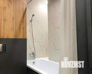 Студия квартира, посуточно, 40м2, 3/10 этаж