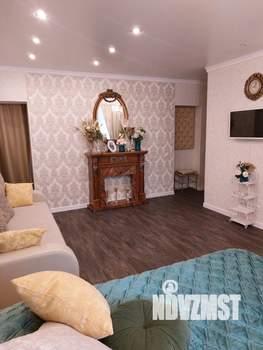 Студия квартира, посуточно, 33м2, 1/5 этаж