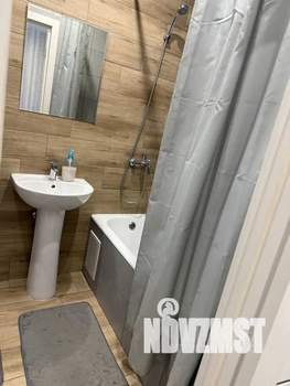 1-к квартира, посуточно, 35м2, 2/9 этаж