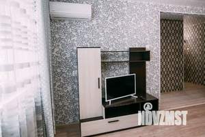 1-к квартира, посуточно, 44м2, 1/1 этаж