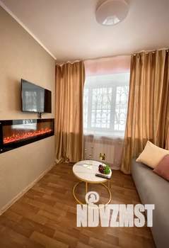 1-к квартира, посуточно, 35м2, 1/5 этаж