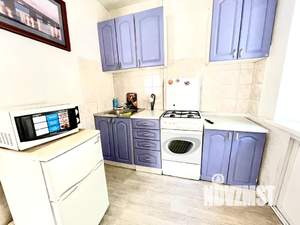 Студия квартира, посуточно, 35м2, 3/5 этаж