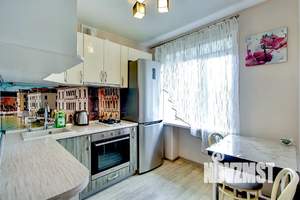 1-к квартира, посуточно, 41м2, 4/4 этаж