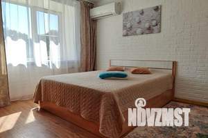 1-к квартира, посуточно, 35м2, 3/10 этаж