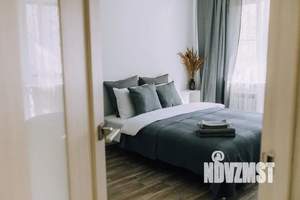 1-к квартира, посуточно, 34м2, 2/10 этаж