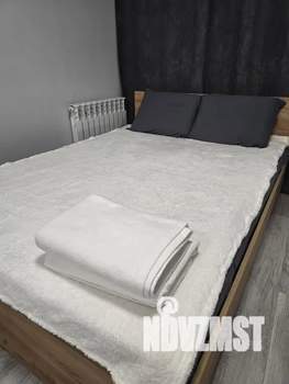 Студия квартира, посуточно, 30м2, 2/10 этаж