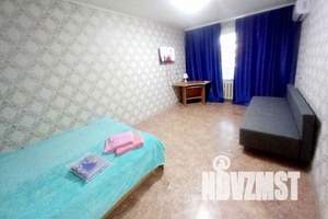 1-к квартира, посуточно, 33м2, 2/10 этаж