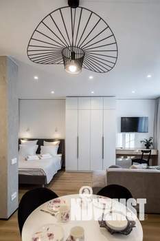 Студия квартира, посуточно, 34м2, 1/25 этаж