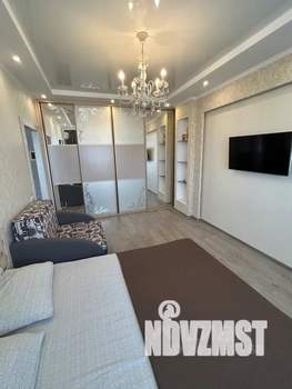 1-к квартира, посуточно, 40м2, 15/19 этаж