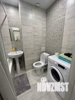 Студия квартира, посуточно, 28м2, 4/9 этаж