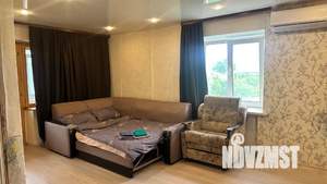 1-к квартира, посуточно, 30м2, 5/5 этаж