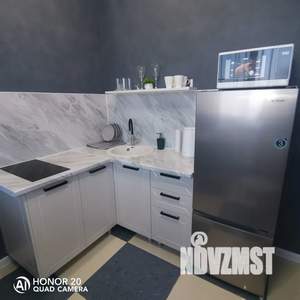 1-к квартира, посуточно, 41м2, 18/18 этаж