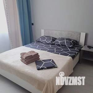 1-к квартира, посуточно, 37м2, 1/1 этаж