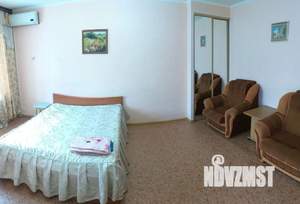 1-к квартира, посуточно, 32м2, 1/1 этаж