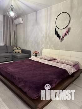 1-к квартира, посуточно, 42м2, 17/24 этаж