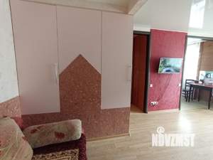 Студия квартира, посуточно, 35м2, 2/5 этаж